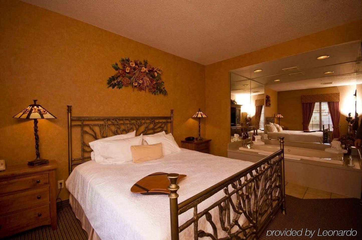 Hampton Inn Kansas City The Legends Dış mekan fotoğraf